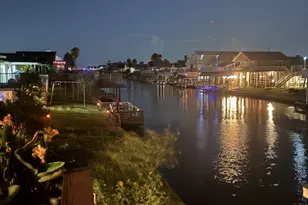 1255 Sailfish St, Bayou Vista, TX 77563 - Photo 5