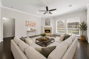 2206 Ascot Ln, Sugar Land, TX 77479 - Photo 11
