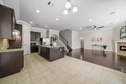 2206 Ascot Lane, Sugar Land, TX 77479 - Photo 17