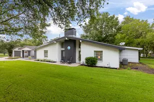 245 Lakeland Rd, Huntsville, TX 77320 - Photo 3