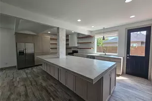 4508 Clover St, Houston, TX 77051 - Photo 7
