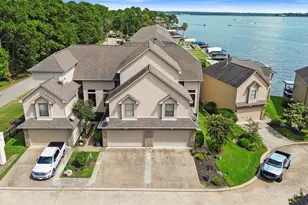 350 Old Aqua Landing E, Conroe, TX 77356 - Photo 1