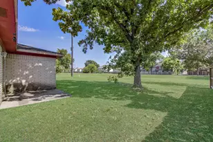 10215 Windriver Dr, Houston, TX 77070 - Photo 35