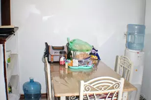 3827 Landa Ln, Houston, TX 77023 - Photo 9