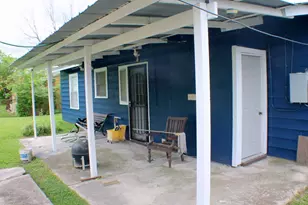 3827 Landa Ln, Houston, TX 77023 - Photo 3