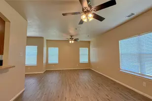 5127 Prosperity Cir, Houston, TX 77018 - Photo 3