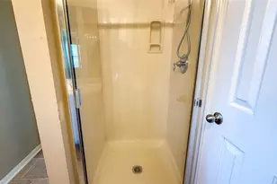 5127 Prosperity Cir, Houston, TX 77018 - Photo 19