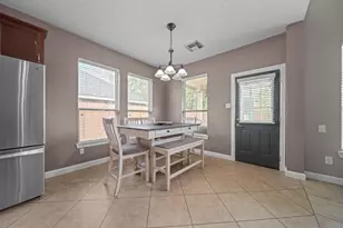 2413 Quiet Arbor Ln, Pearland, TX 77581 - Photo 13