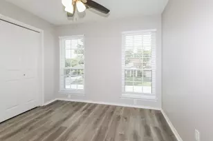 17003 Spruce Run Dr, Spring, TX 77379 - Photo 15
