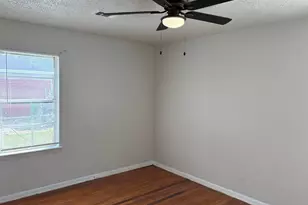 5530 Lakefield Dr, Houston, TX 77033 - Photo 17