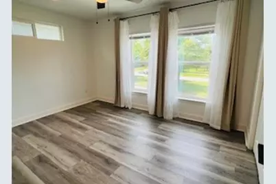 4703 Park Drive, Houston, TX 77023 - Photo 5