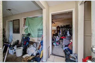 5011 Cresthaven Circle, Houston, TX 77048 - Photo 5