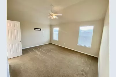 19434 Plantation Cove Lane, Katy, TX 77449 - Photo 9