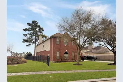 19414 Countryroad Drive, Spring, TX 77388 - Photo 7