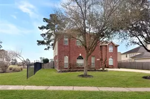 19414 Countryroad Dr, Spring, TX 77388 - Photo 1