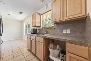 720 Ezekiel Smith St, Prairie View, TX 77484 - Photo 19