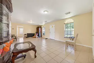 720 Ezekiel Smith St, Prairie View, TX 77484 - Photo 11