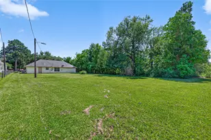 720 Ezekiel Smith St, Prairie View, TX 77484 - Photo 35