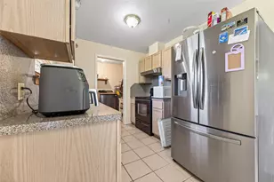 720 Ezekiel Smith St, Prairie View, TX 77484 - Photo 15