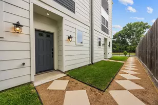1654 W Tidwell Rd, Houston, TX 77091 - Photo 7