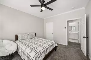 1933 Woodbury St, Houston, TX 77030 - Photo 33