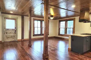 1818 Kane St, Houston, TX 77007 - Photo 3