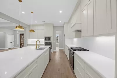 1511 Greenbriar Drive, Huntsville, TX 77340 - Photo 15