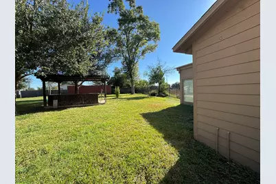 769 Lucky Street, Houston, TX 77088 - Photo 13