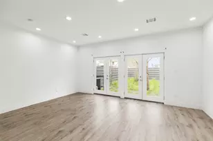 2202 Wavell St, Houston, TX 77088 - Photo 9