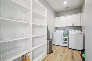 25215 Sausalito Dr, Galveston, TX 77554 - Photo 23