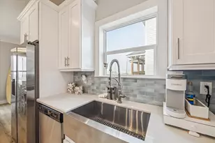 25215 Sausalito Dr, Galveston, TX 77554 - Photo 13