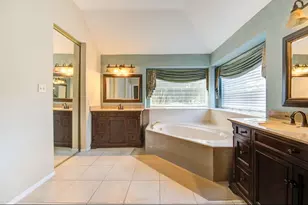 13515 Jessica Ln, Houston, TX 77069 - Photo 35