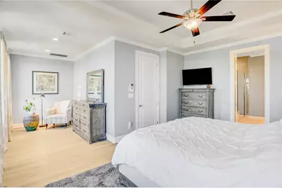 827 Dunleigh Meadows Lane Lane, Houston, TX 77055 - Photo 13