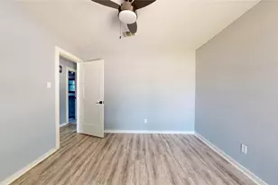9907 Greencreek Dr, Houston, TX 77070 - Photo 29