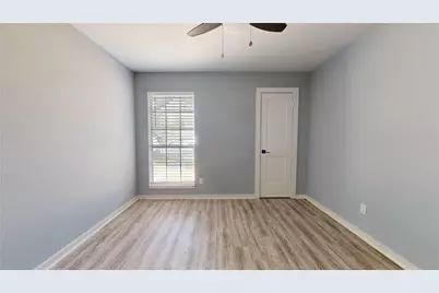 9907 Greencreek Drive, Houston, TX 77070 - Photo 27