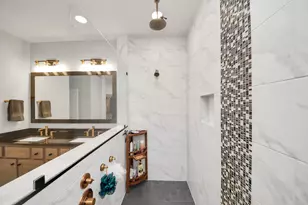 10954 Hewitt Cliff Ln, Houston, TX 77043 - Photo 35