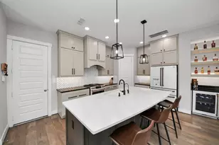 10954 Hewitt Cliff Ln, Houston, TX 77043 - Photo 25