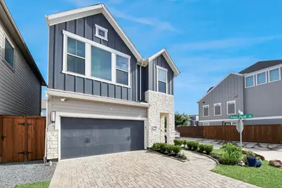 10954 Hewitt Cliff Lane, Houston, TX 77043 - Photo 1