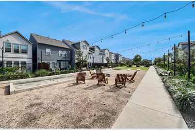 10954 Hewitt Cliff Lane, Houston, TX 77043 - Photo 11