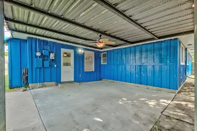215 W 34th Street, Hockley, TX 77018 - Photo 31