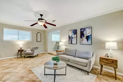 215 W 34th Street, Hockley, TX 77018 - Photo 9