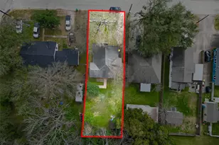 302 Epps St, Tomball, TX 77375 - Photo 29