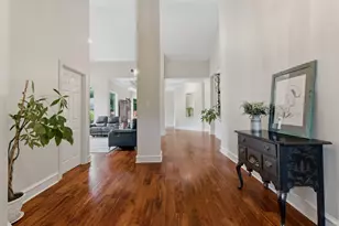 6 Harbor Cove Dr, The Woodlands, TX 77381 - Photo 5