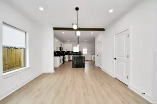 5414 Ina St, Houston, TX 77028 - Photo 9