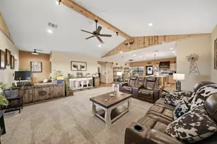 1604 Co Rd 370, El Campo, TX 77437 - Photo 7