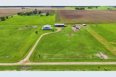 1604 County Road 370, El Campo, TX 77437 - Photo 23