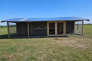 1604 Co Rd 370, El Campo, TX 77437 - Photo 37