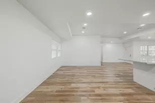 6130 Shadow Crest St, Houston, TX 77074 - Photo 13