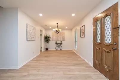15835 Mesa Gardens Drive, Houston, TX 77095 - Photo 11
