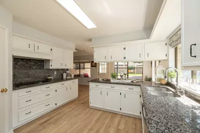 15835 Mesa Gardens Drive, Houston, TX 77095 - Photo 7